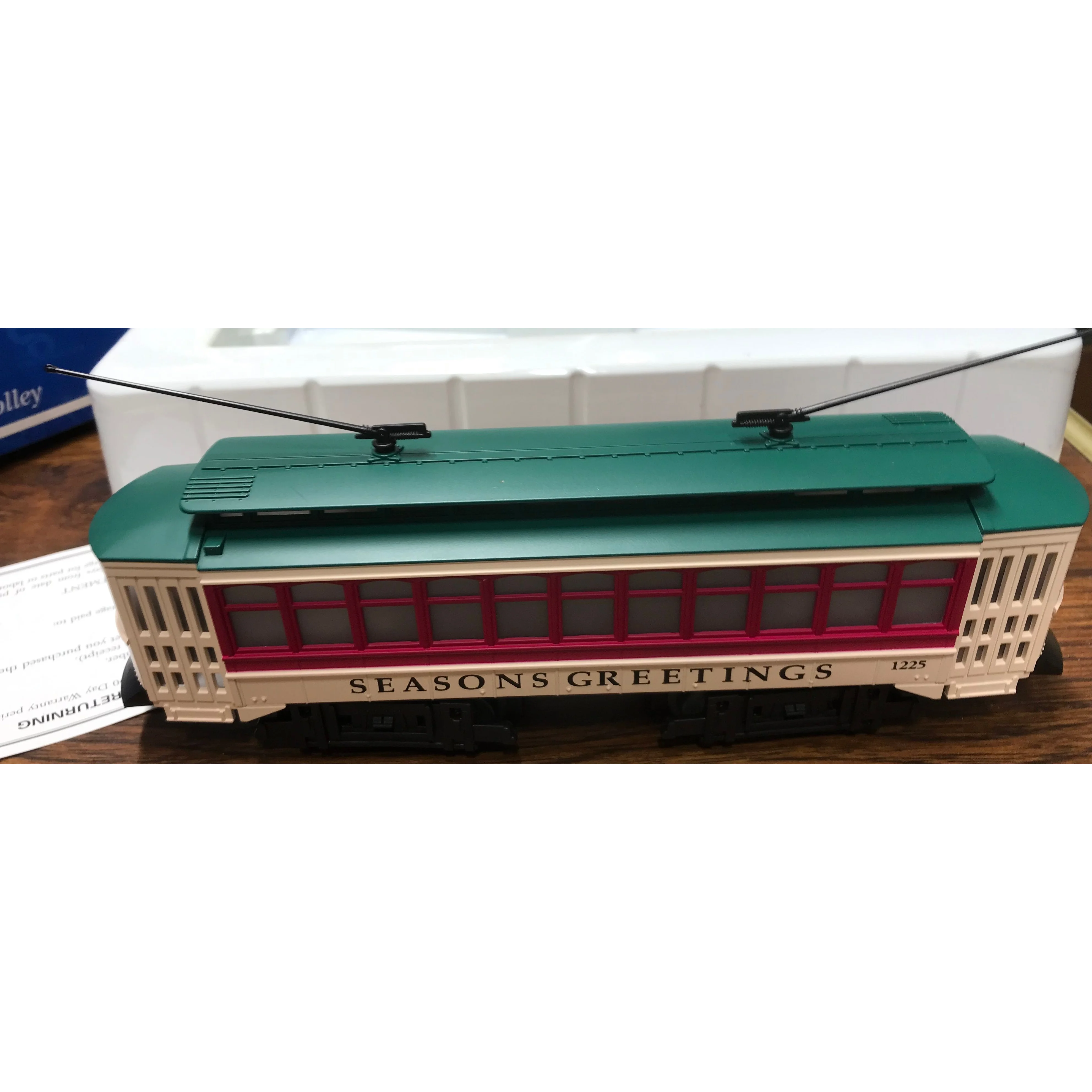 Industrial IDM 14001 O / O27 Gauge Holiday Trolley Seasons Greetings Reverses #1225